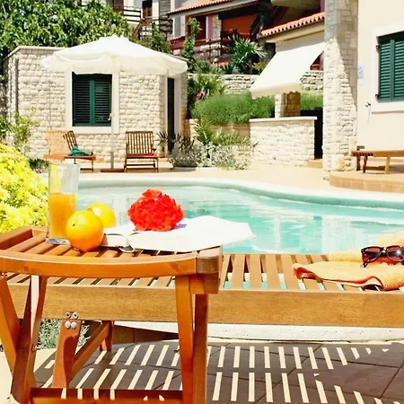 Hotel Salu